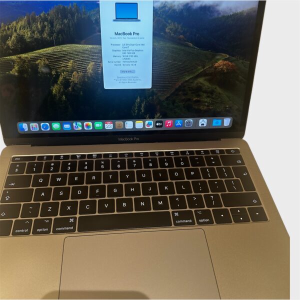 MacBook Pro 13″ 2017 – Core i7/16GB/256GB SSD - Image 2