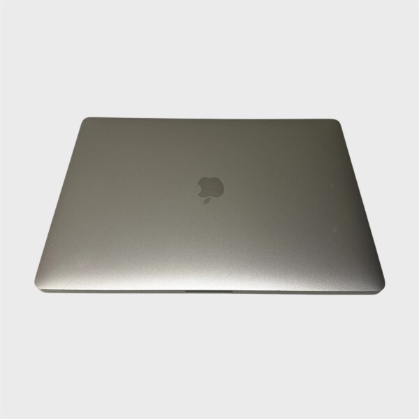 MacBook Pro 15″ 2017 – Core i7/16GB/256GB SSD - Image 3