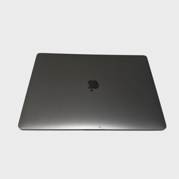 MacBook Pro 15" 2018 – Core i7/16GB/500GB SSD - Image 3