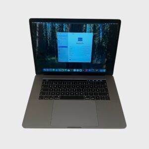 MacBook Pro 15" 2018 – Core i7/16GB/256GB SSD