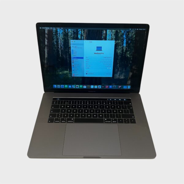 MacBook Pro 15" 2018 – Core i7/16GB/256GB SSD