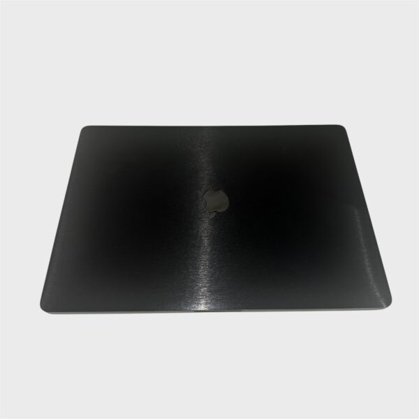 MacBook Pro 15" 2018 – Core i7/16GB/256GB SSD - Image 3