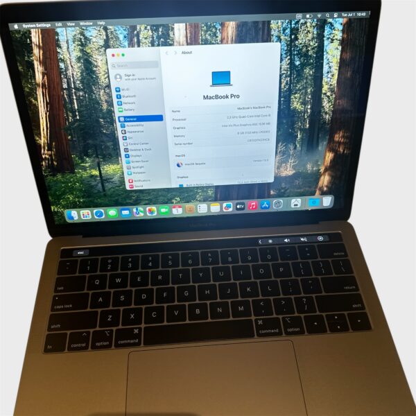 MacBook Pro 13" 2018 – Core i5/8GB/256GB SSD - Image 2
