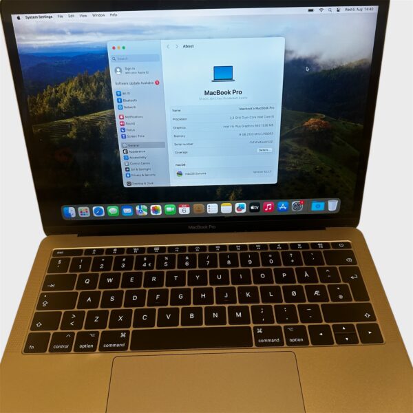 MacBook Pro 13″ 2017 – Core i5/8GB/128GB SSD - Image 2