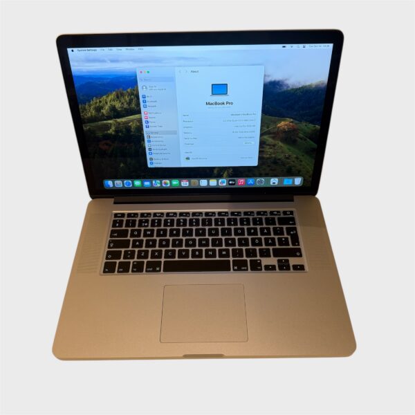 MacBook Pro 15″ 2015 – Core i7/16GB/256GB SSD