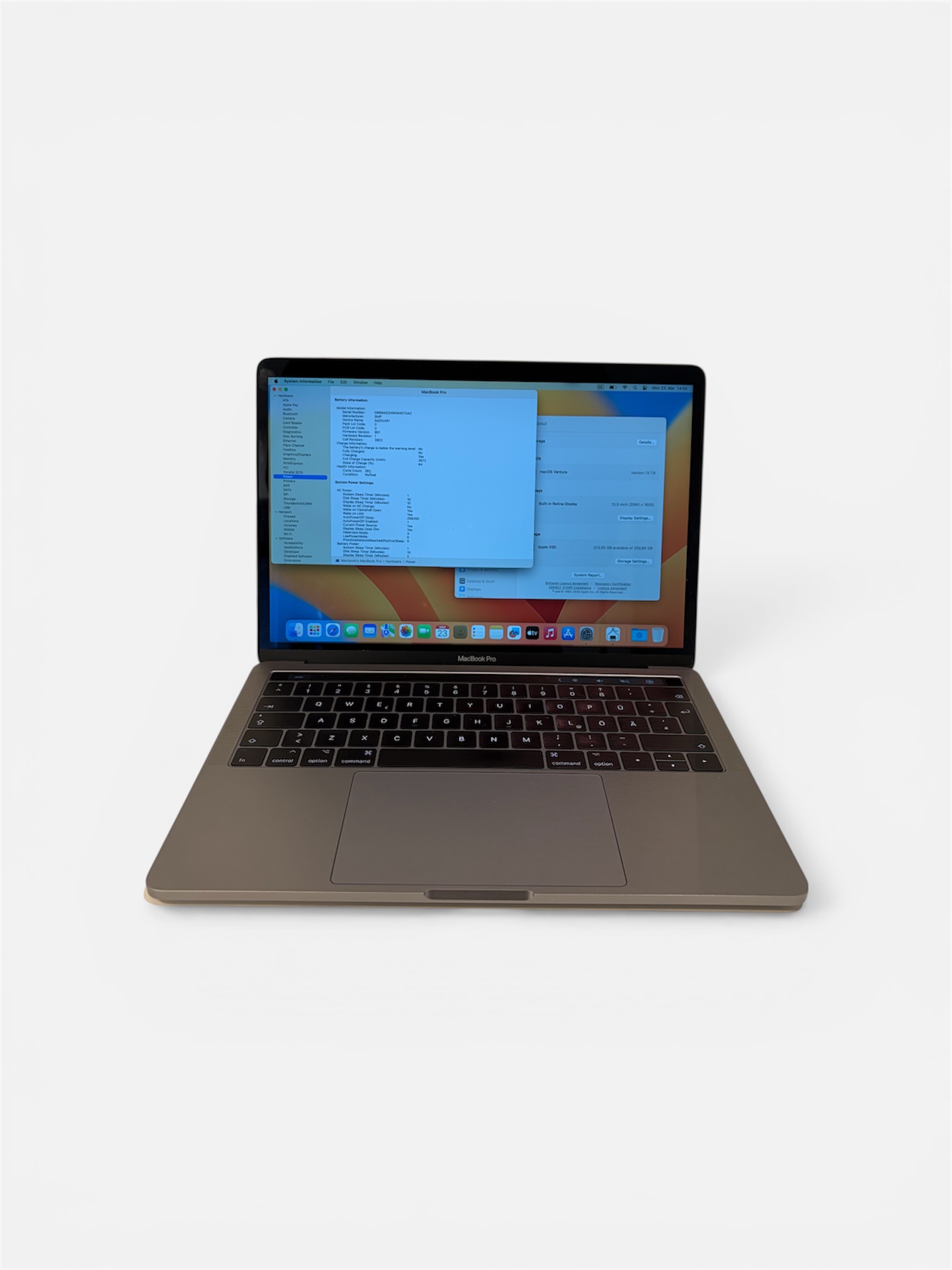 Nimetus: MacBook Pro 13″ 2017 Operatsioonisüsteem: macOS Ventura 13.7.8 Kõvaketas: 256 GB SSD Protsessor: 3,5 GHz Dual-Core Intel Core i7 Ekraan:  13″ Mälu: 16 